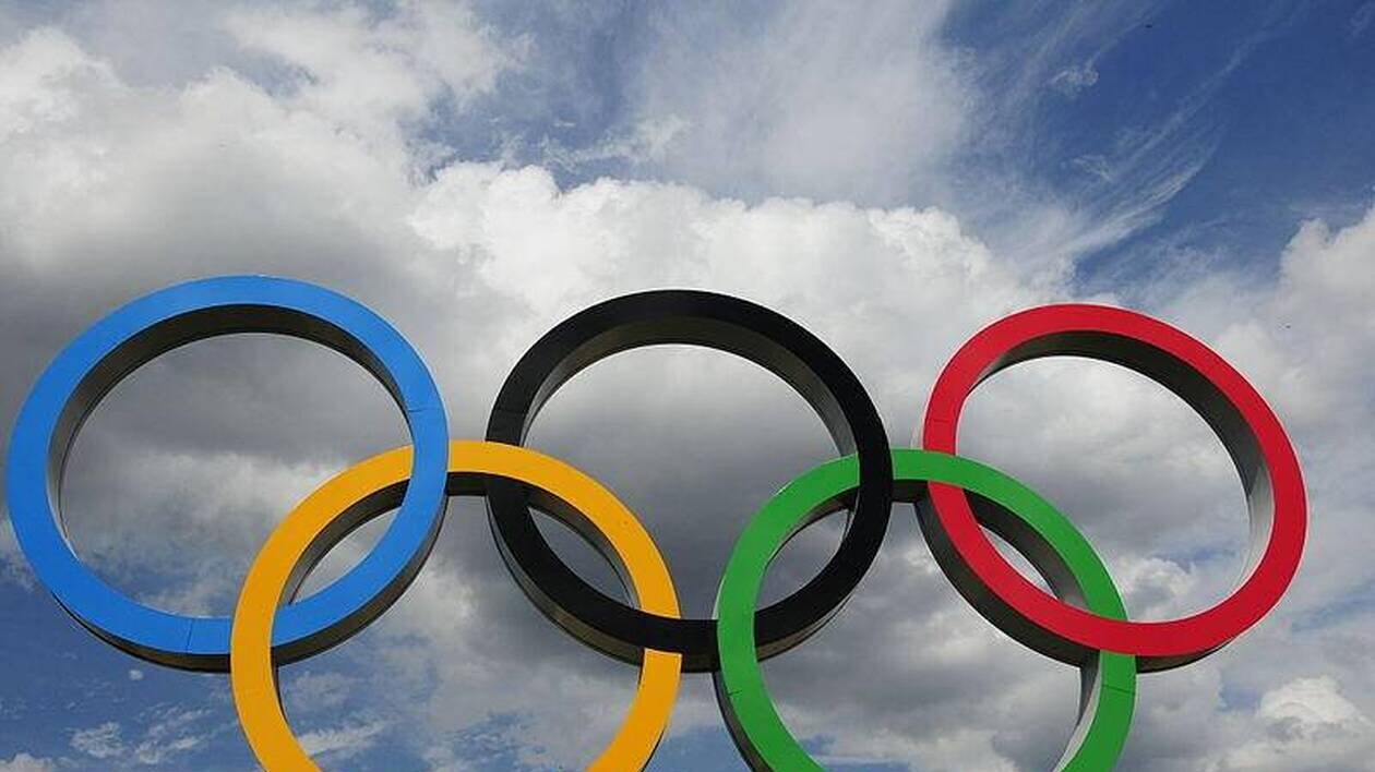 Олимпийские игры настоящее время. Зеленое олимпийское кольцо. Зелёное кольцо олимпиады. Кольца олимпиады по отдельности. Желтое олимпийское кольцо.
