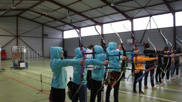 Le collège Simone-Veil de Wassigny qualifié aux championnats de France de tir à l'arc