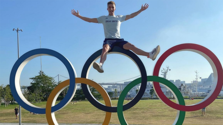 Out swimmer Dan Jervis secures a spot at the Paris 2024 Olympics – Yahoo Sports