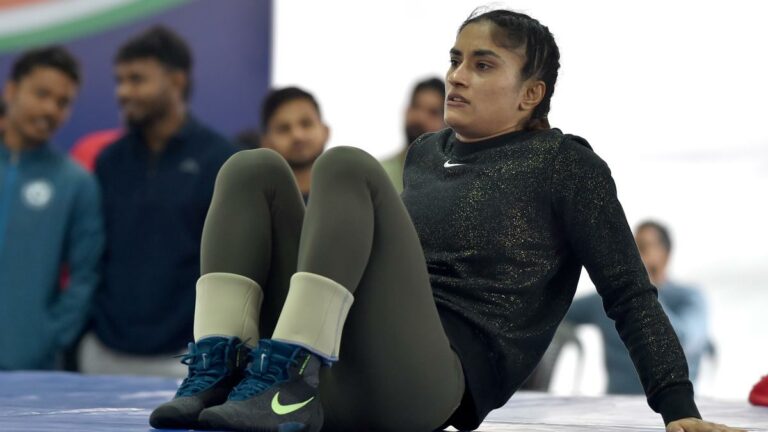 Vinesh Phogat gets near perfect draw at Asian Olympic wrestling qualifiers – Sportstar